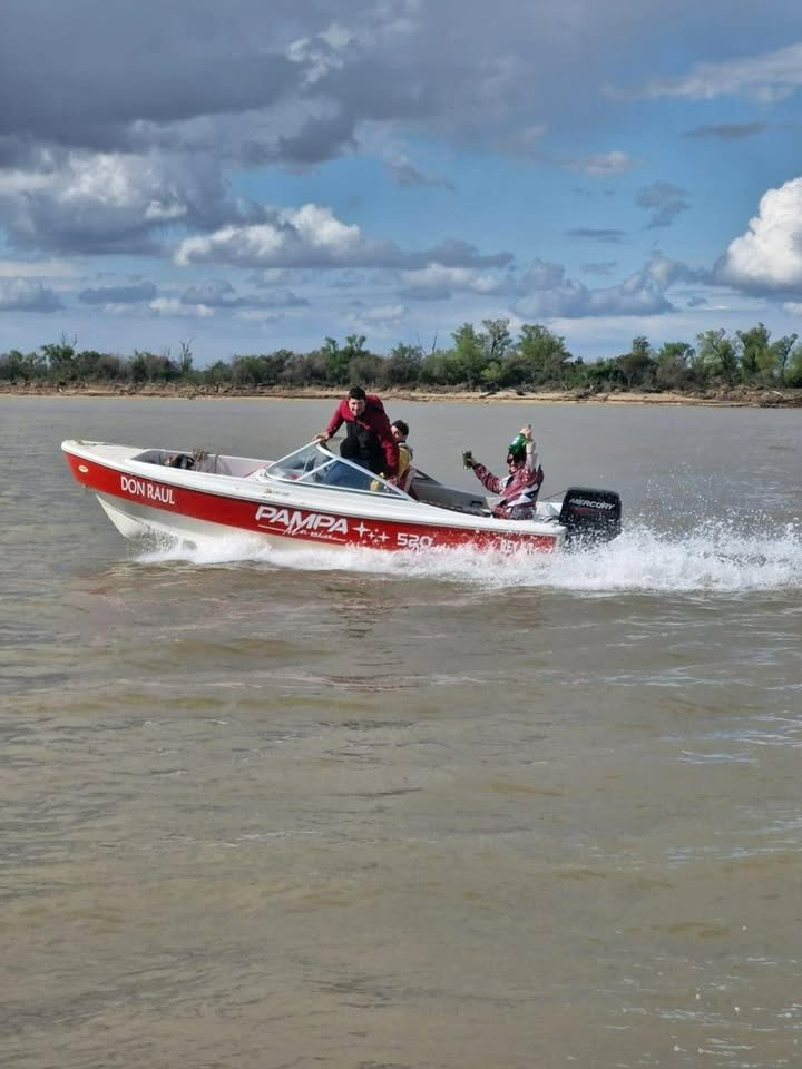 Geuna Pampa 520 Mercury 40HP Elo Super
