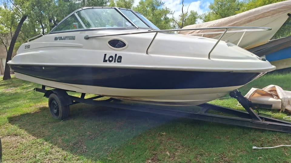 Larsen marine Cuddy Suzuki 140HP/2T