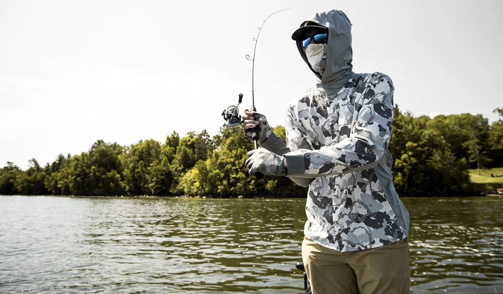 Importancia del uso de ropa con protección UV en actividades desarrolladas en el río.