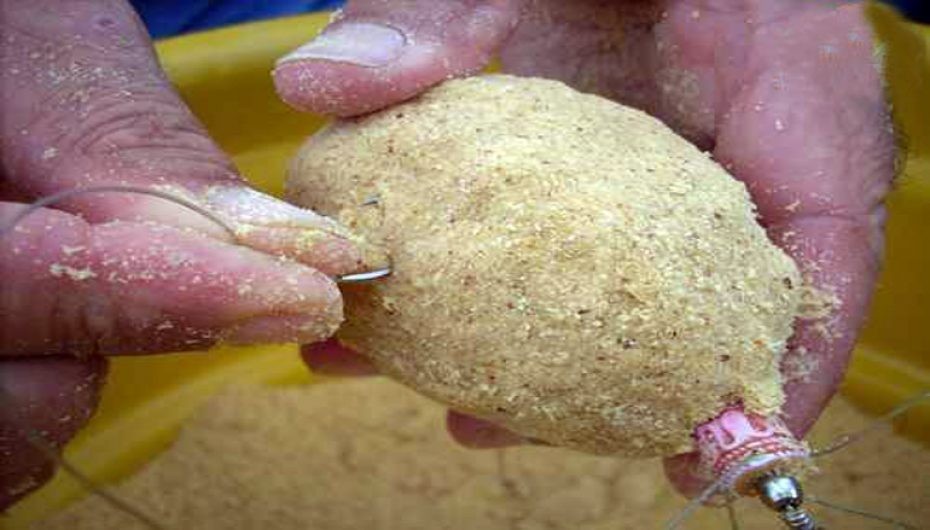 El secreto de los pescadores: cómo preparar una buena masa para carnada en el Paraná