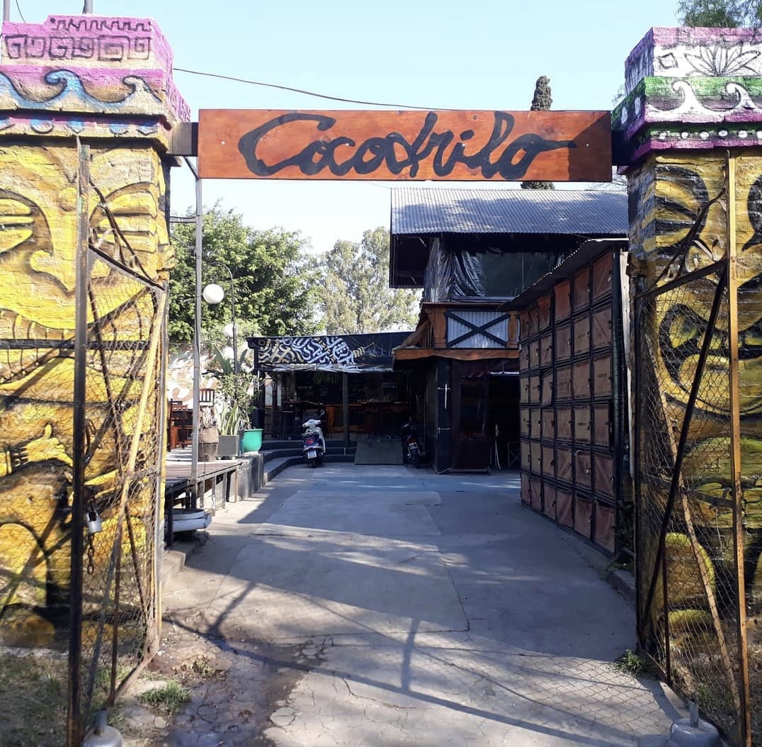 Cocodrilo Guardería de kayaks & windsurf